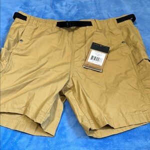 NWT The North Face Shorts